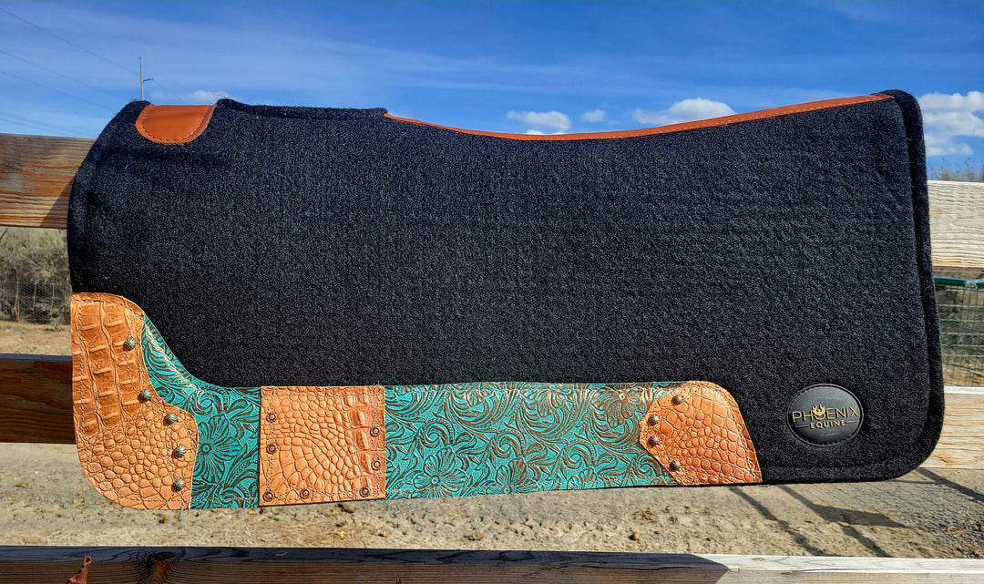 The Oasis - Custom leather saddle pad