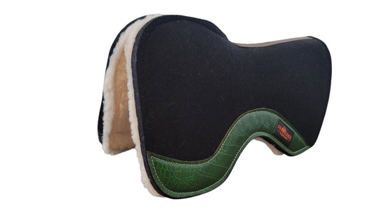 The Phoenix Contact Pad with Fleece - 3/4", 29"L - Black with Green Croc